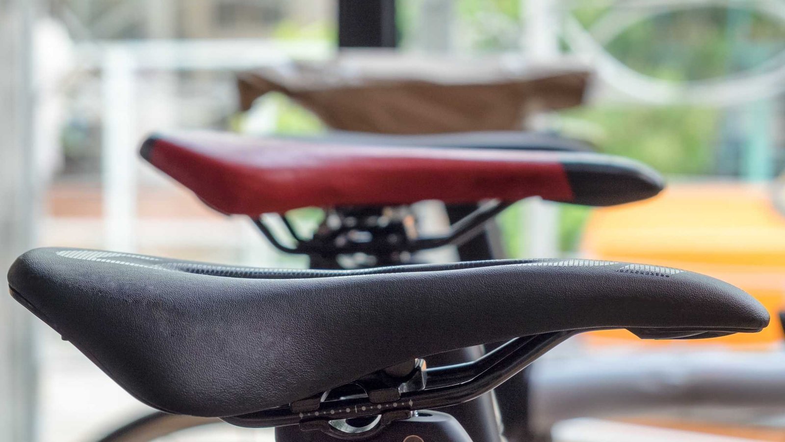 Saddle