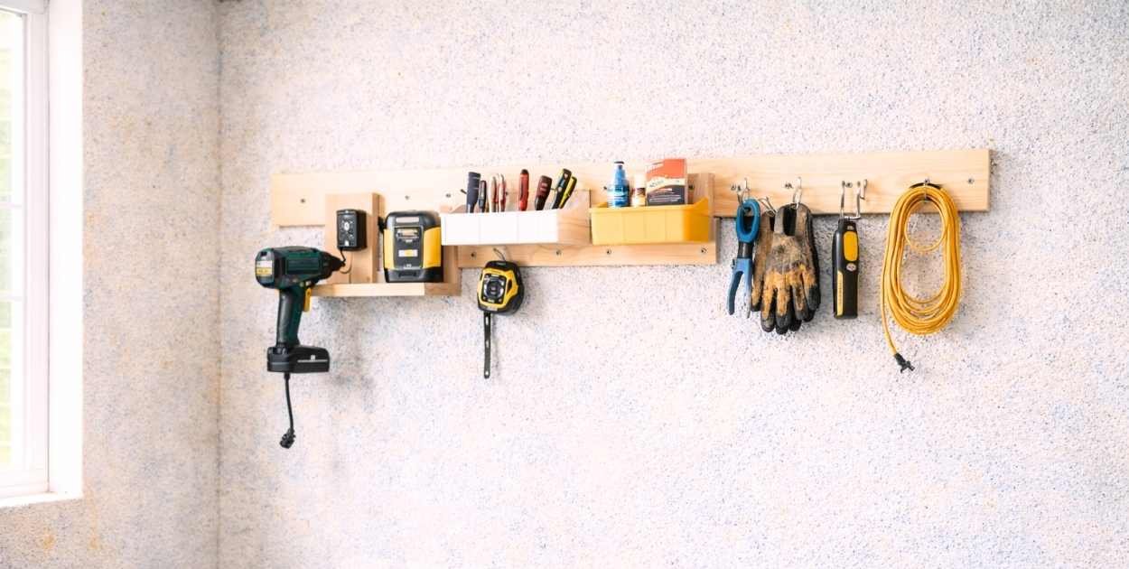 Organized garage wall with storage system