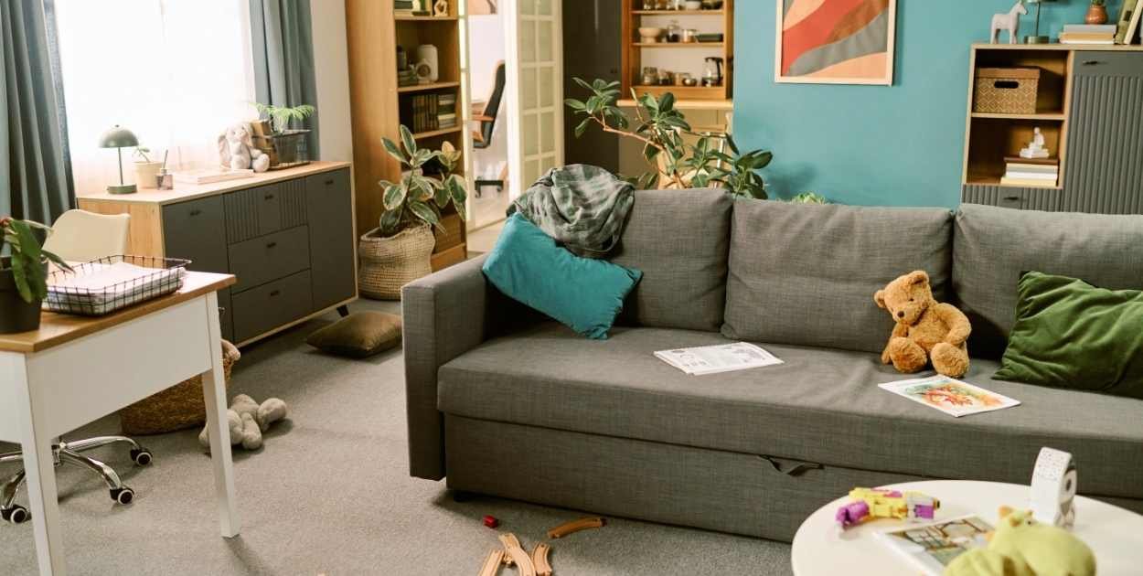 cluttered living room too many textures