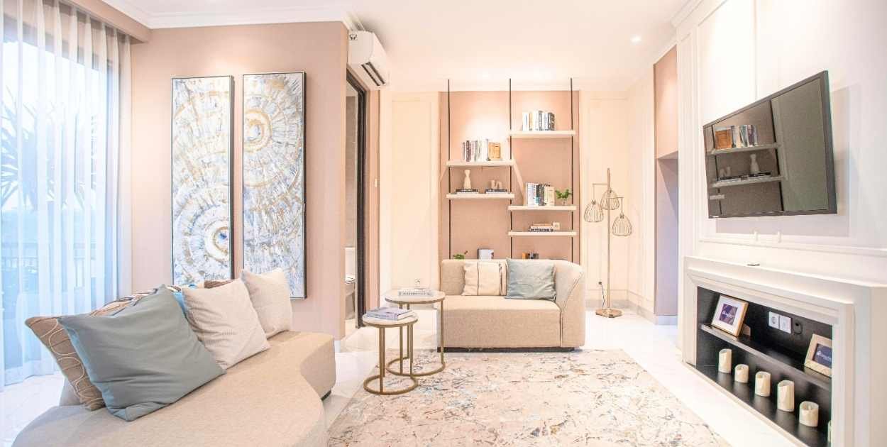 living room color repetition cushions decor same accent color styling example